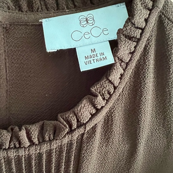 CeCe Pintucked Smocked Cuff Chiffon Top in Black Size Medium - Picture 3 of 5